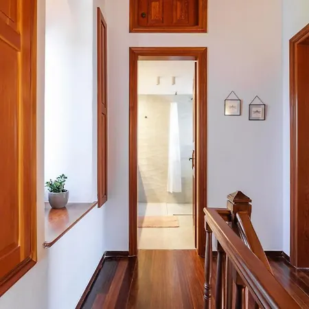 Luna Private Villa Néa Iráklia