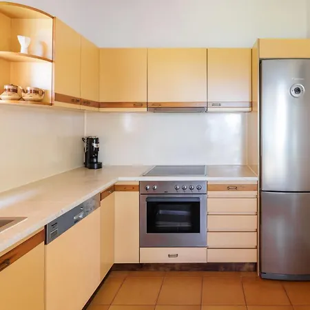 Luna Private * Nea Irakleia