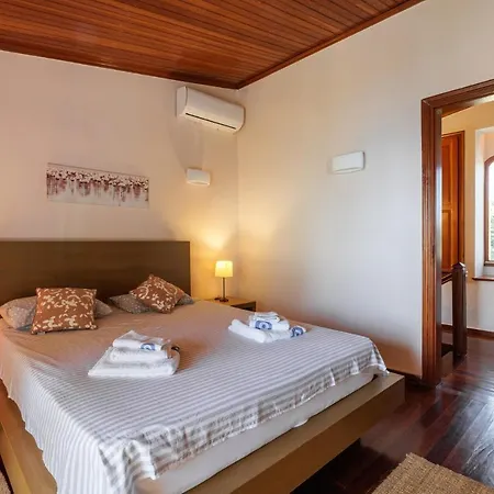 Luna Private * Nea Irakleia