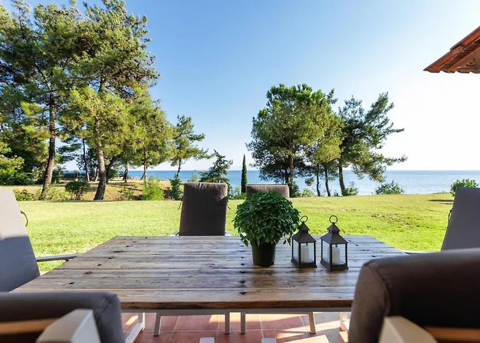 Luna Private Villa *